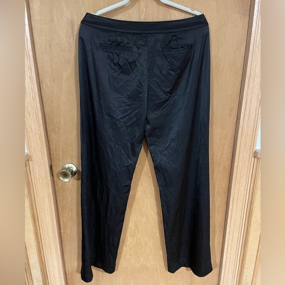 CITY UNLTD.-Wide leg , satin like black dress pants - Picture 3 of 4